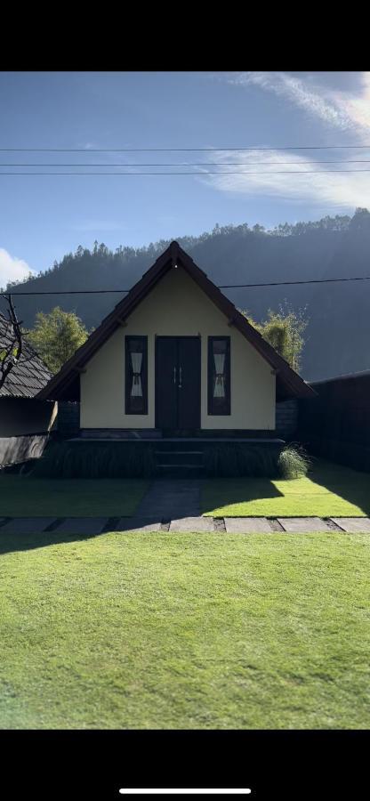 Ferienwohnung Semadi Mountview Baturaja  Exterior foto